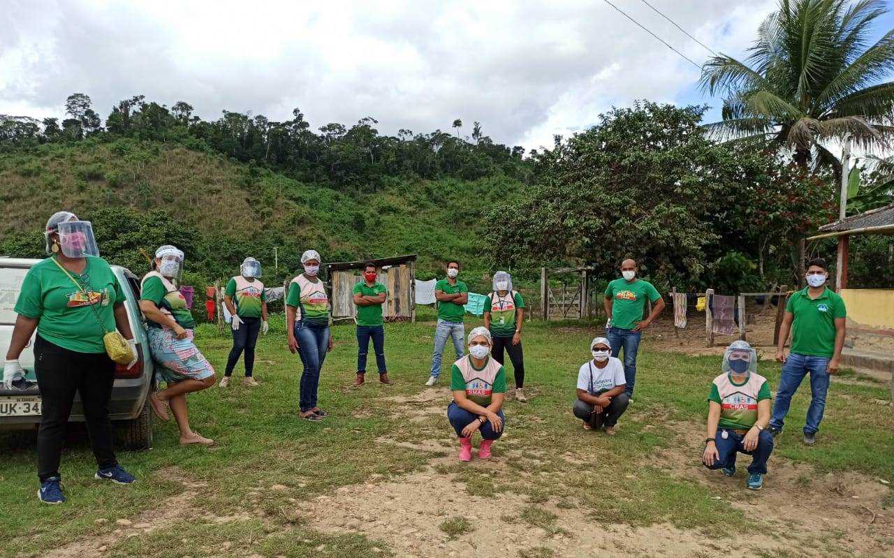 Camacã: Famílias de Leoventura e Zona Rural recebem alimentos e outras necessidades

